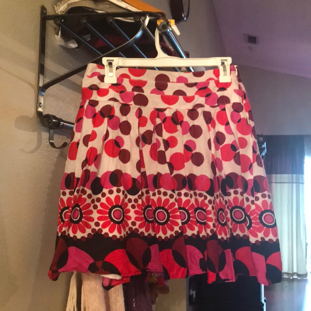 Catch My Skirt Size 5 with Polkadots